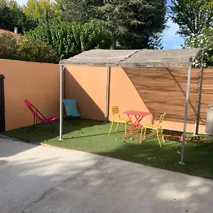 Un Petit Coin De Provence Convivial Appartement